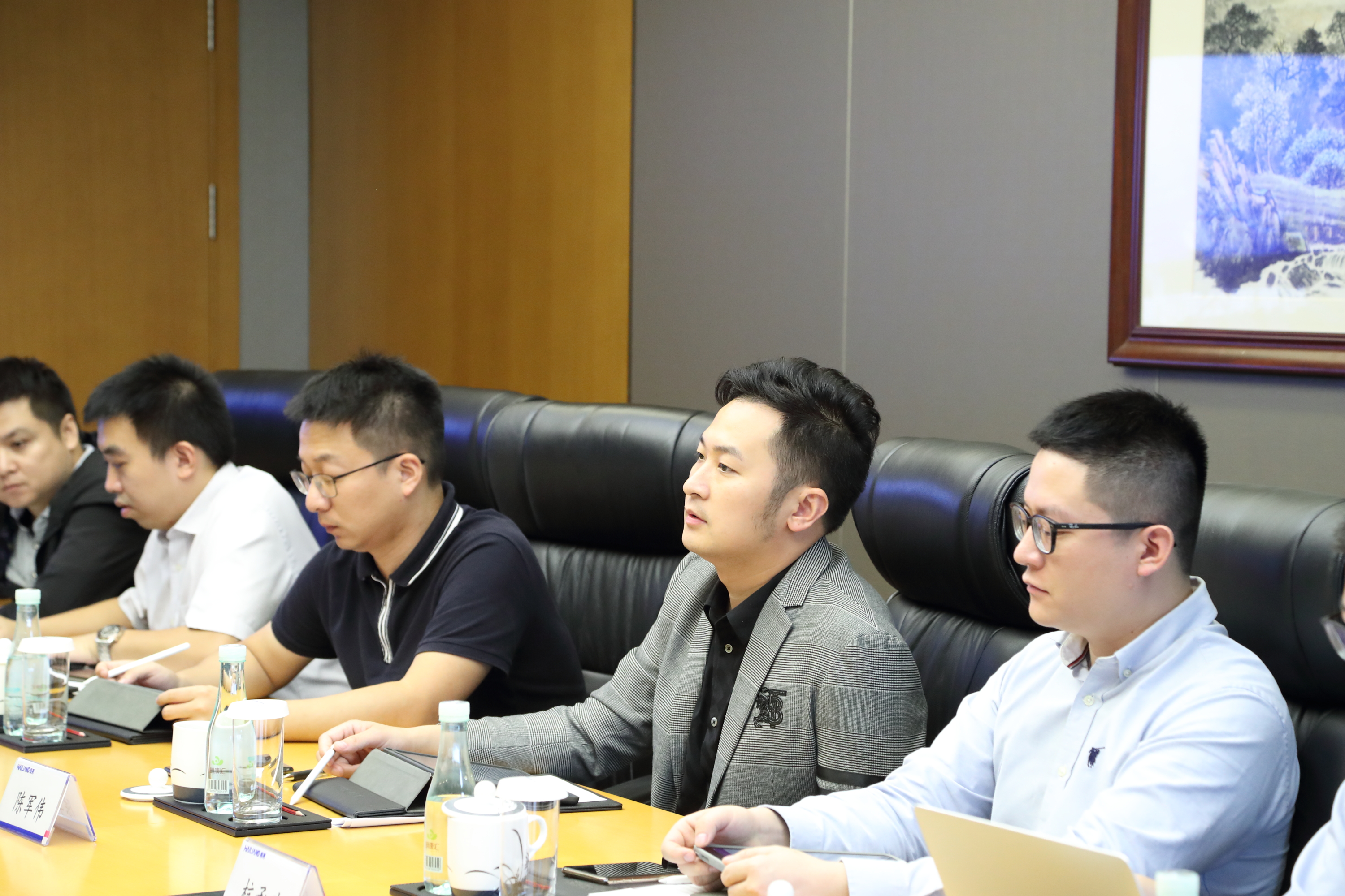 1601259574121961PAv9.jpg 1601259574121961PAv9.jpg